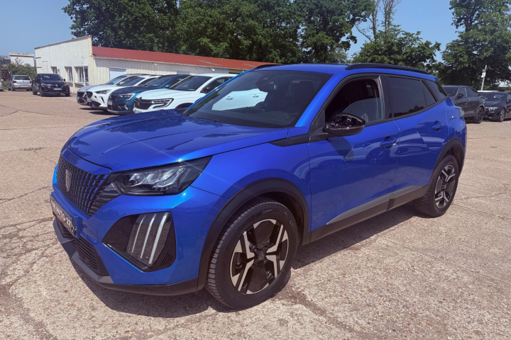 PEUGEOT 2008