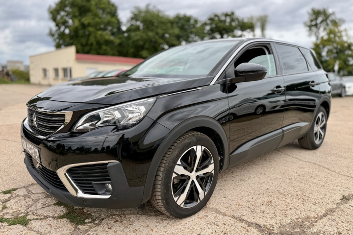 PEUGEOT 5008 BUSINESS