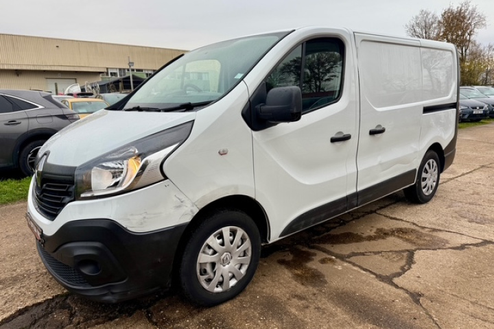 RENAULT TRAFIC FOURGON