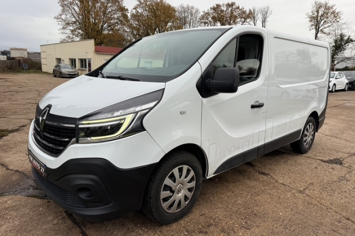 RENAULT TRAFIC FOURGON