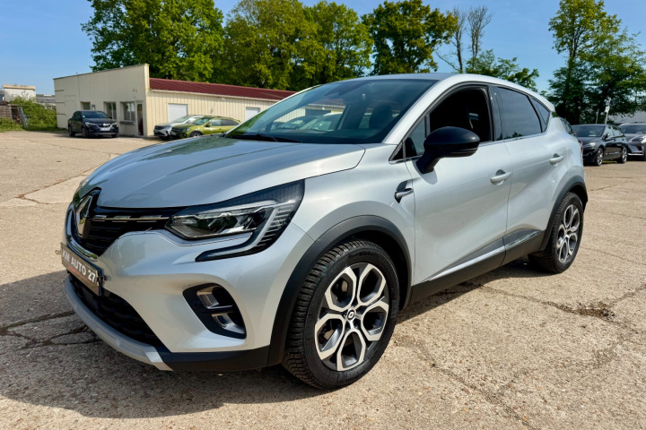 RENAULT CAPTUR