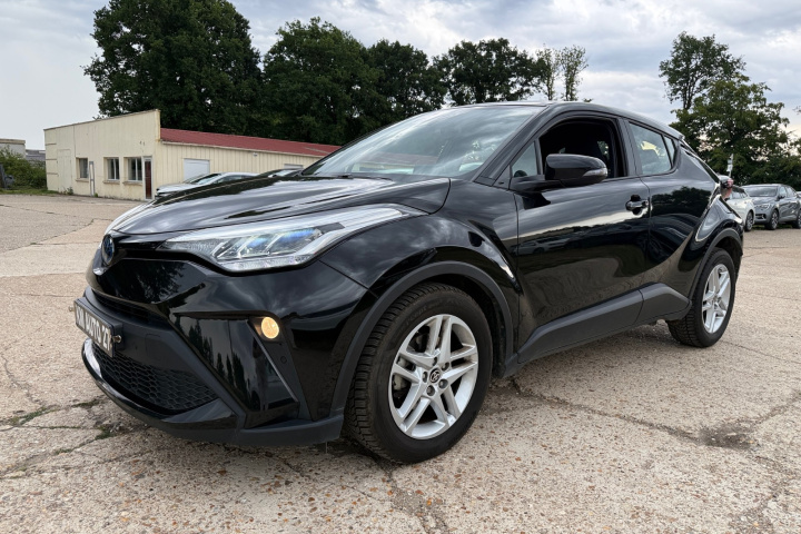TOYOTA C-HR HYBRIDE PRO MY22