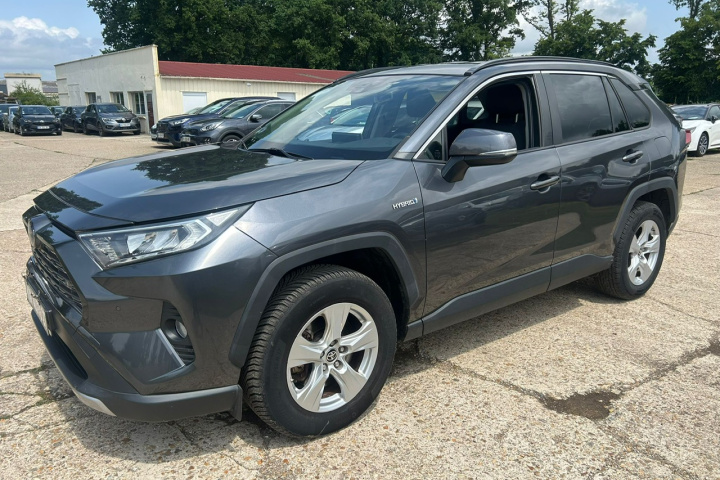 TOYOTA RAV4 HYBRIDE PRO MY21