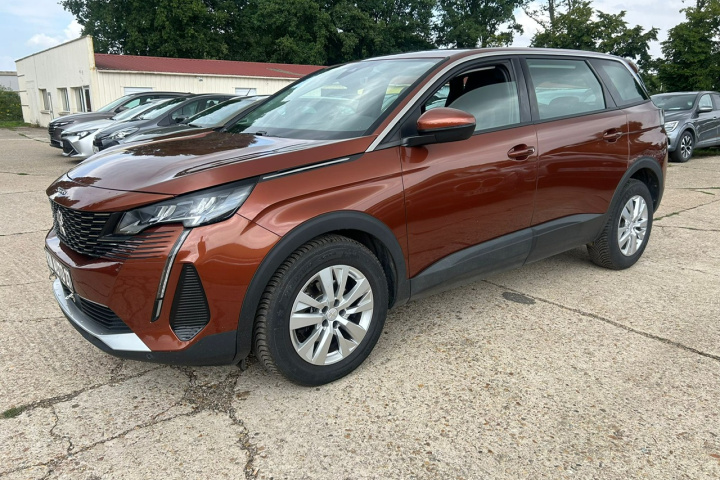 PEUGEOT 5008 BUSINESS