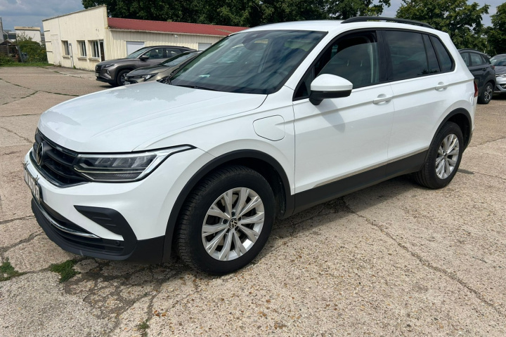 VOLKSWAGEN TIGUAN BUSINESS