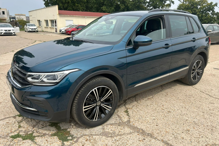 Volkswagen  Tiguan 