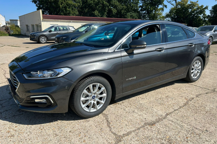 FORD MONDEO HYBRID