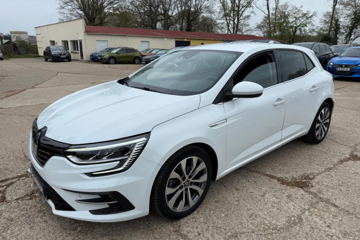 RENAULT MEGANE IV BERLINE