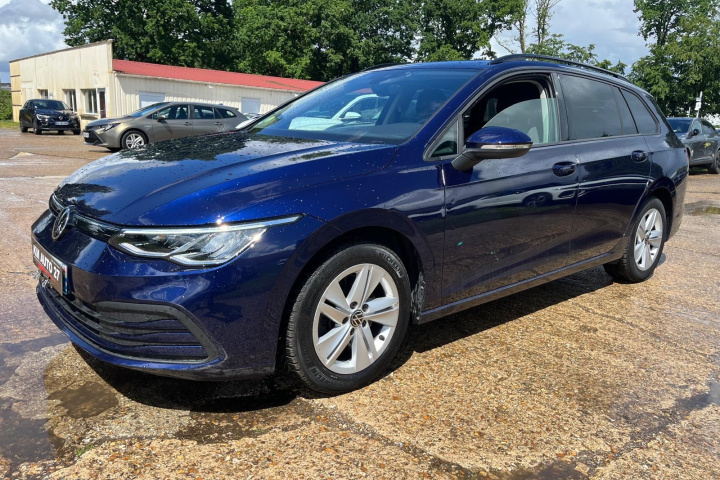 VOLKSWAGEN GOLF SW