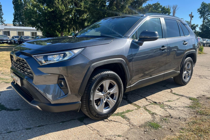 TOYOTA RAV4 HYBRIDE PRO MY23