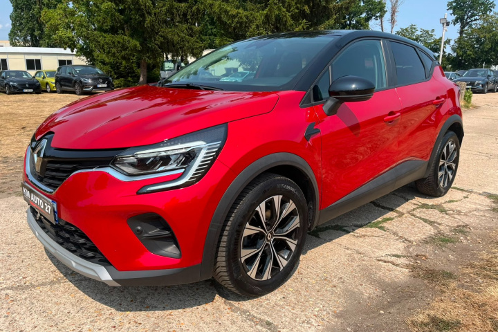 RENAULT CAPTUR