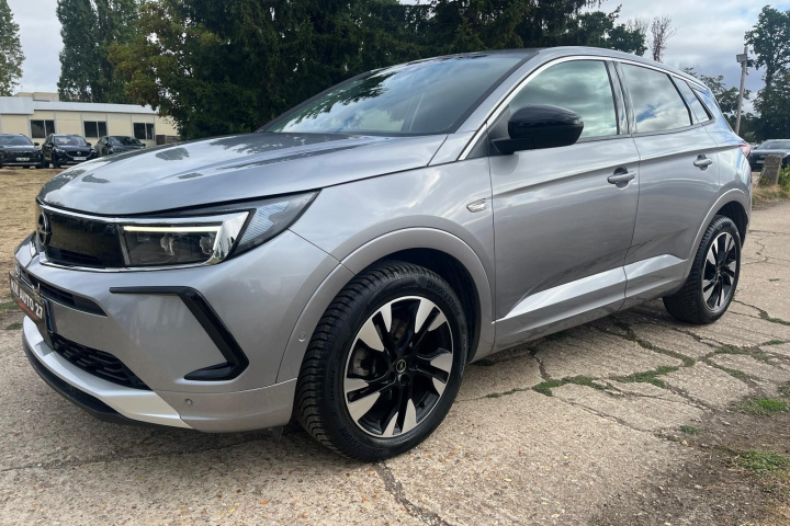 OPEL GRANDLAND