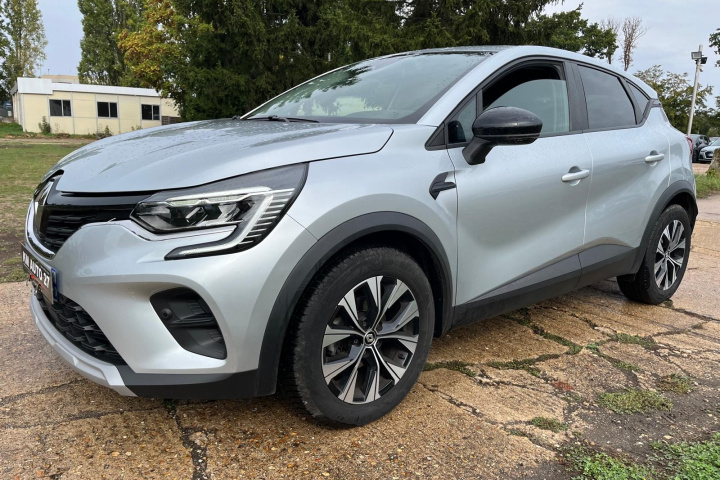 RENAULT CAPTUR